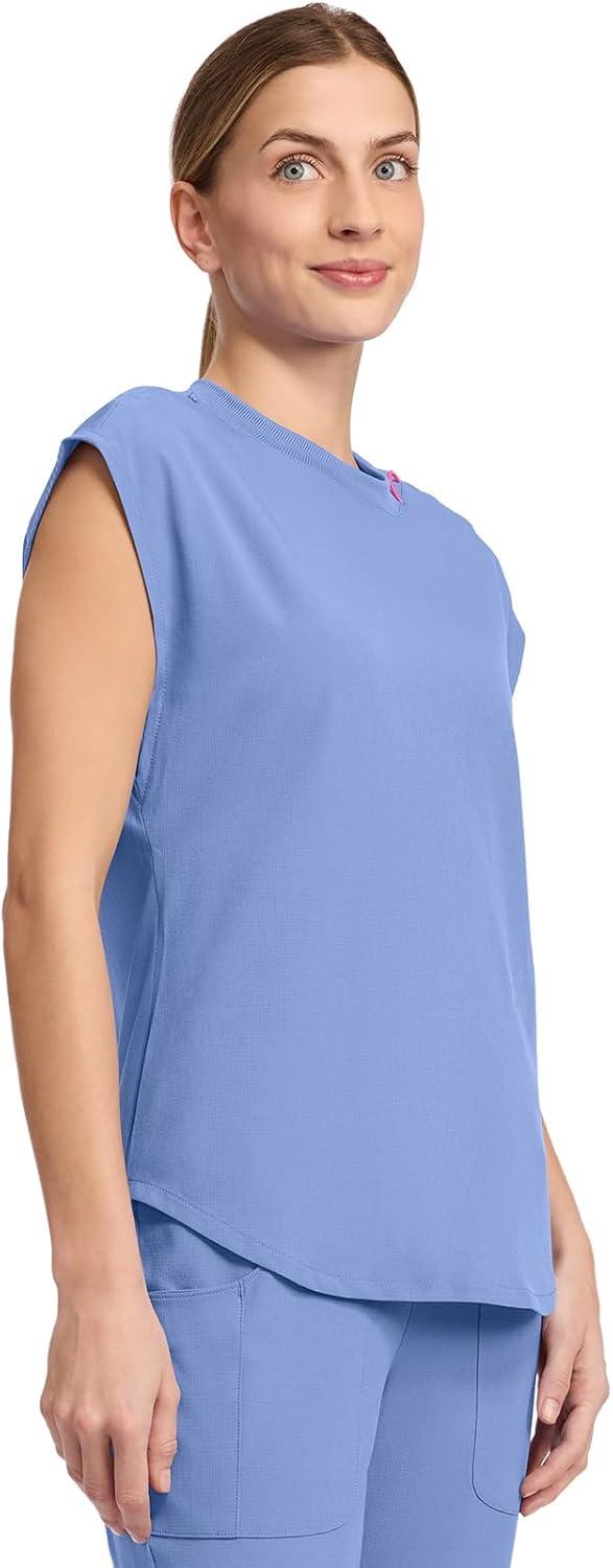 imageMed Couture Scrub Top Women Round Neck Tuckable with 2 Zipper Pockets with Rounded Hem MC703Ciel